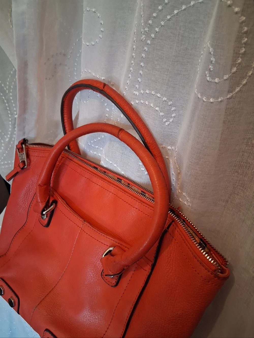 Women's Structured Orange Leather Tote Bag - Picture 3 of 5